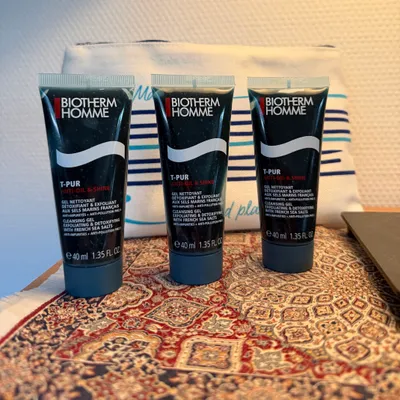 Trousse Biotherm avec 3 t-pur gel nettoyant 40 ml